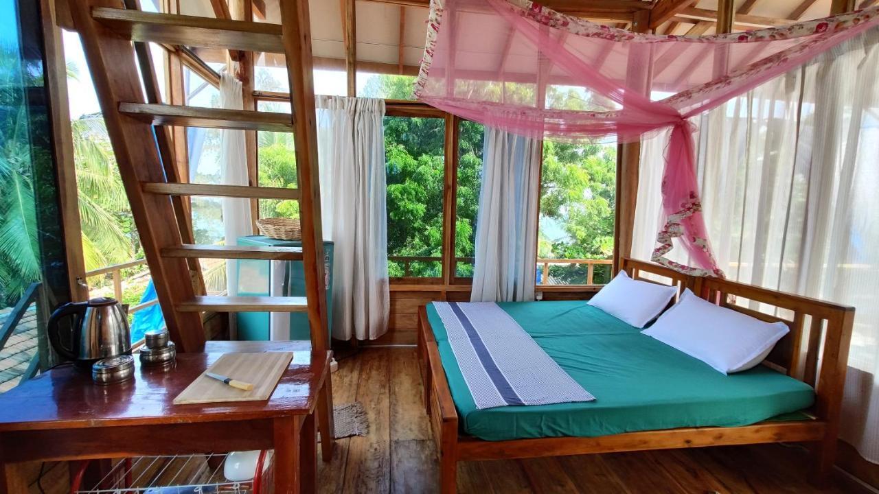 Surf Beach Hotel Arugam Bay Exterior foto