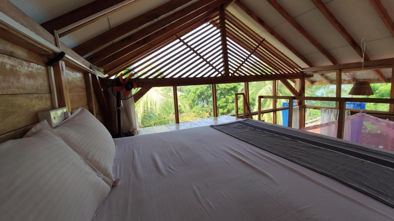 Surf Beach Hotel Arugam Bay Exterior foto