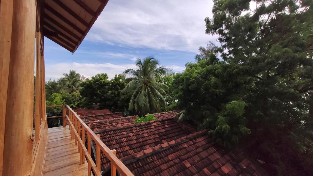 Surf Beach Hotel Arugam Bay Exterior foto