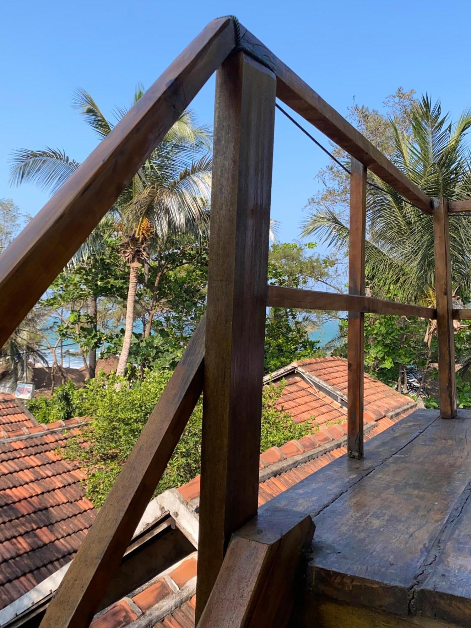 Surf Beach Hotel Arugam Bay Exterior foto